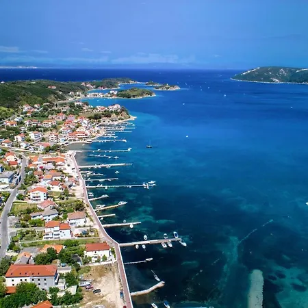 Apartment With A Parking Space - Donja, Rab - 4966