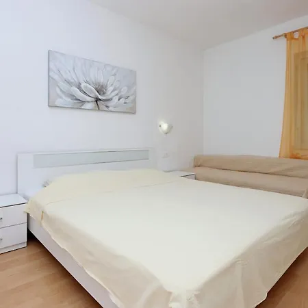 With A Parking Space - Donja, Rab - 4966 Apartment