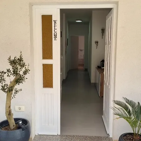 Apartamento With Parking Space - Donja - Rab - 4966 *